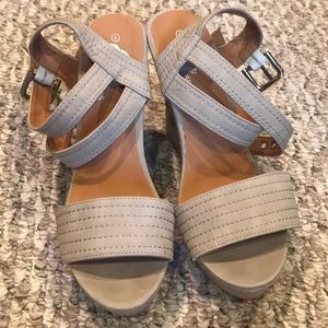 Wedge sandals